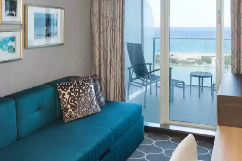 Cabina comunicada con vista al mar y balcón