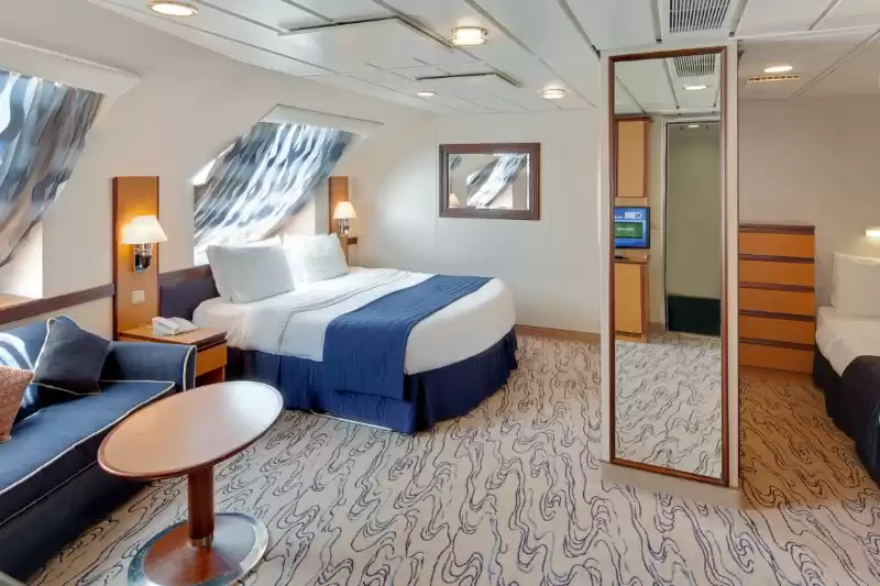 Cabina ultra espaciosa con vista al mar
